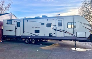 2018 Forest River Wildwood with Bunkhouse