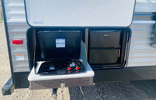2021 Dutchmen RV Coleman Lantern Series 285BH