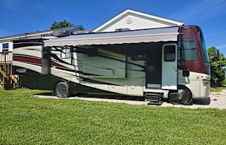 2012 Tiffin Motorhomes Allegro 34 TGA