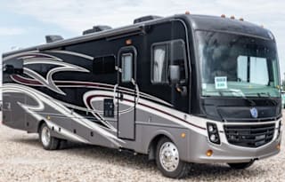 2018 Holiday Rambler Vacationer XE 36D
