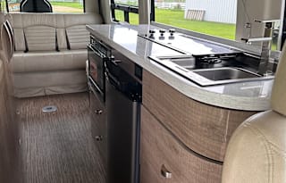 2017 Winnebago Era 70X