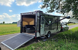 Mark's Toy Hauler