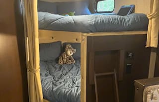 Forest River RV Cherokee Grey Wolf - Sleeps 9