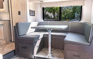 2021 Forest River - Sunseeker Floorplan: 2150S LE