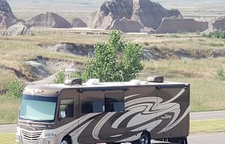 "Mo" fun- 2015 Coachmen Encounter 36BH(Bunk House)
