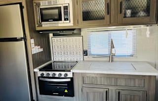 Happy Camper! 2021 Forest River Shasta 18FQ
