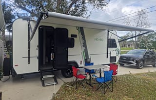HAPPY CAMPER  2020 NOBO New Bed/Newly Upholstered