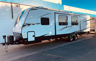 Immaculate RV Rentals
