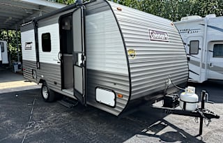 2024 Coleman Lantern LT 17B