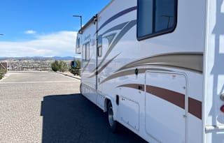 2018 Forest River RV Sunseeker LE 3250DSLE Ford