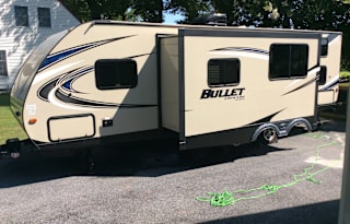 2016 Keystone Bullet 272BH