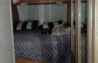 29 ft Sabre silhouette fifth wheel