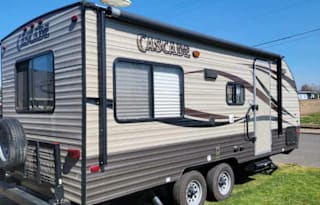 2017 Forest River RV Cherokee Cascade 19RL