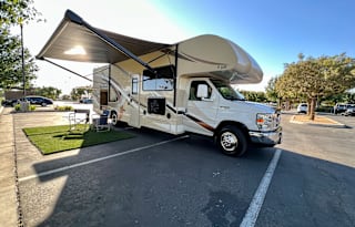 2018 THOR FOUR WINDS M-29G E450