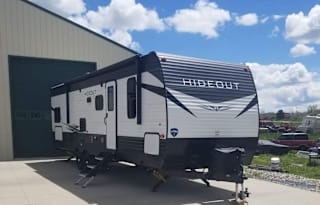 Great Family Escape w/Bunkhouse (DELIVERY ONLY)
