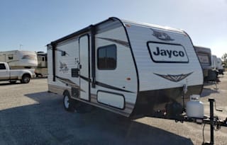 GULLIVER (2017 Jayco Jay Flight SLX 174BH)