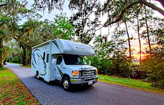 Thor Motor Coach Freedom Elite 22FE