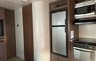 CBs Travel Camper