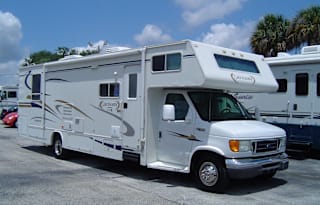 "Pearl" Sunny Beach House RV - Families love it!