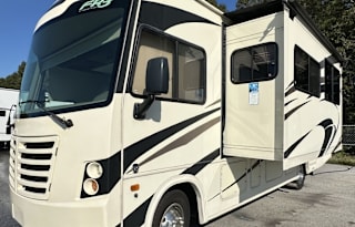 Spacious RV for a King (and Queen)