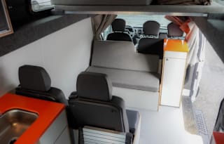 UNLIMITED MILES INCLUDED (Los Angeles)