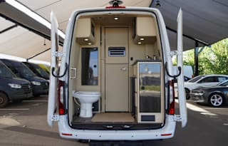 LUXURY 10 passengers VAN w TV, Kitchenette, Toilet