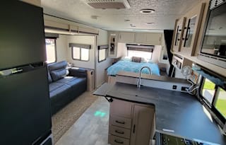 2022 Coachmen RV Apex Ultra-Lite 211RBS