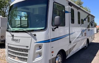 2022 Coachmen RV Pursuit 31BH Unit 18