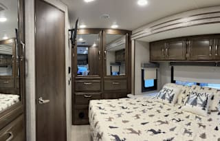 Meticulously clean 2022 Entegra  Esteem
