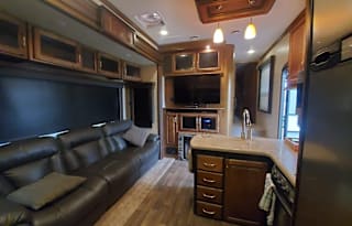 2016 Keystone RV Raptor 300MP
