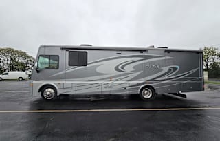 2016 Winnebago Sunova LPA1253