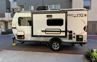 2022 Cozy Pet-Friendly Family Camper