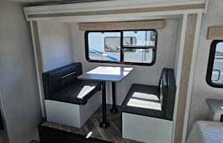 Cozy RV