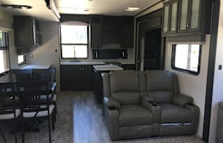 2022 Coachmen RV Brookstone 374RK