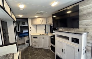 2022 Mallard Heartland 251bh