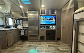 2021 CrossRoads RV Sunset Trail SS272BH