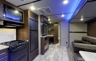 2021 zinger 298bh