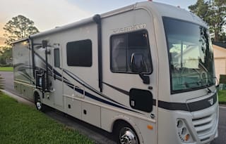 Accessible 2017 Fltwd Flair  personal lift/shower