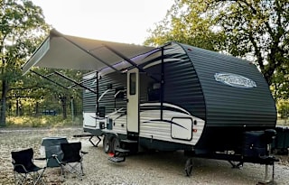 2017 Aspen Trail *Delivery Only*