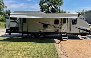 Fully Furnished, loaded RV-Bunkhouse!