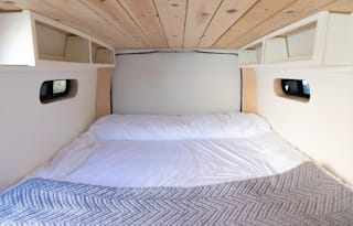 Cozy Cruiser 2021 Mercedes Metris