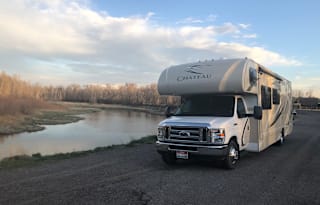 2017 Thor Motor Coach Chateau 31L