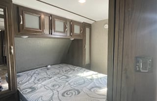 2015 Keystone Passport 2400BH