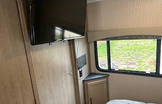 2023 Coachmen RV Freelander 26DS Ford 450