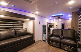 2022 Forest River RV Cherokee Arctic Wolf Suite 3990