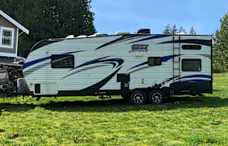 2015 Pacific Coachworks Sandsport 25FBX