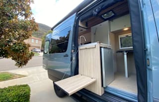 Luxury Van for 2! 2022 Mercedes Benz Sprinter 144