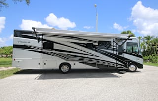 2023 Entegra Coach Vision XL 36C
