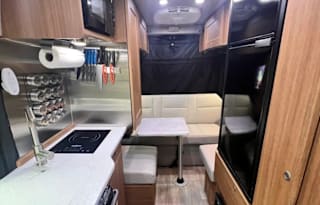 2022 Roadtrek Zion SRT: Compact w/ Flex Miles