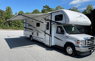 2022 Modern Class C Motorhome - Near Lake Lanier